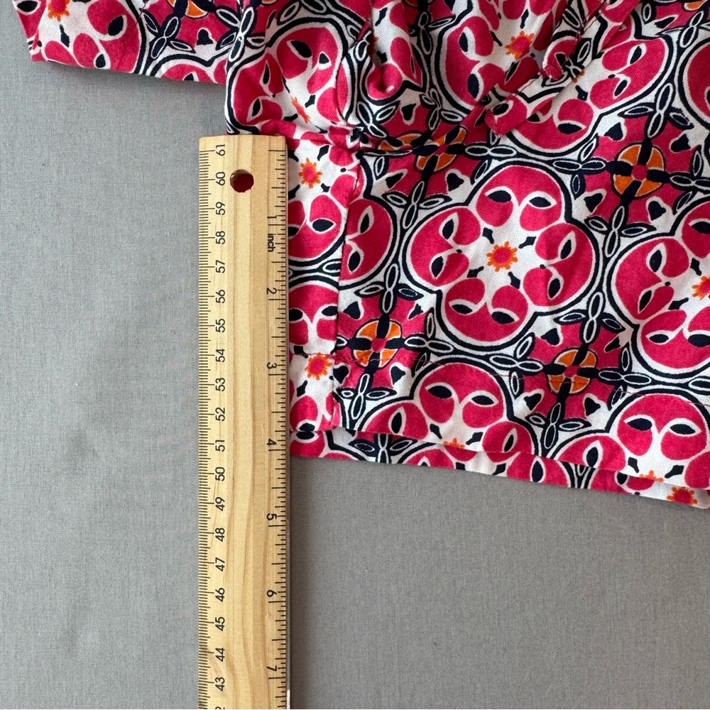 Crown & Ivy Women's Patterned Shorts - Picture 8 of 10